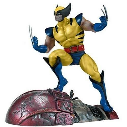 Wolverine vs Sentinal model kit  1:18 new great collectors item