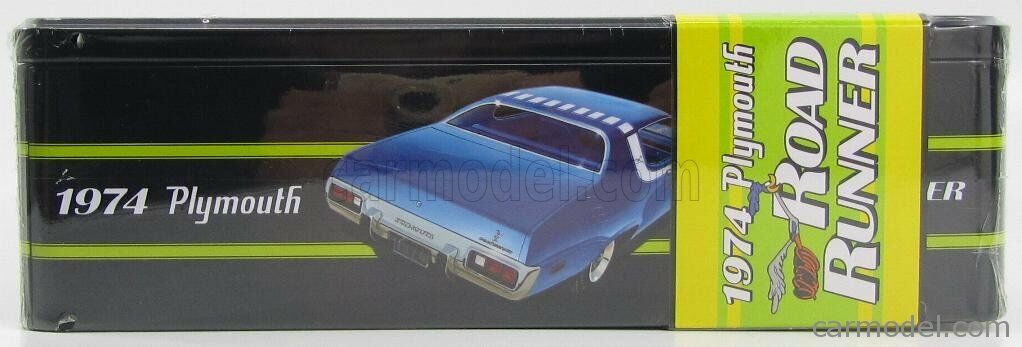 Skill 2 Model Kit 1974 Plymouth Road Runner 1/25 Scale Model MPC