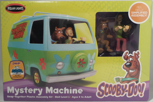 Polar Lights  Scooby - Doo Mystery Machine includes prepainted Scooby-doo and Sh