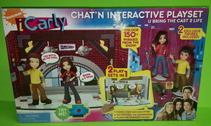 I CARLY CHAT,N INTERACTIVE PLAYSET U BRING THE CAST TO LIFE BY NICKELODEON
