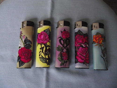 rose gas refillable lighter ,great for theme events